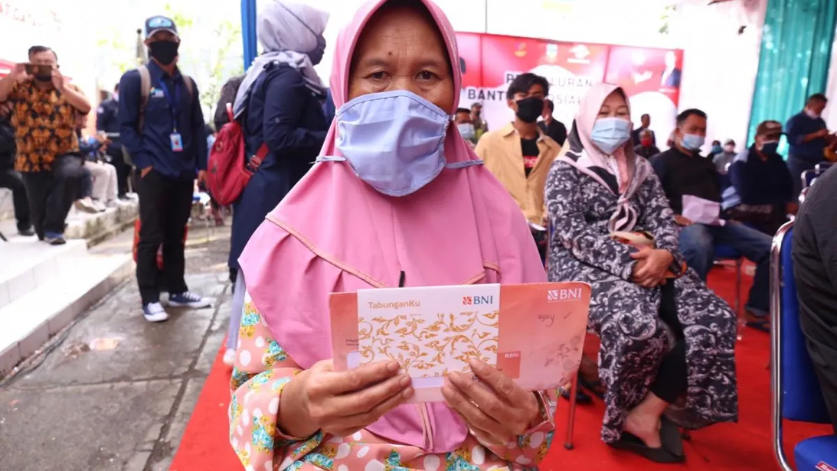 Awal Oktober 2024 yang tinggal 2 hari lagi, terdapat beberapa bantuan sosial yang akan disalurkan oleh pemerintah.