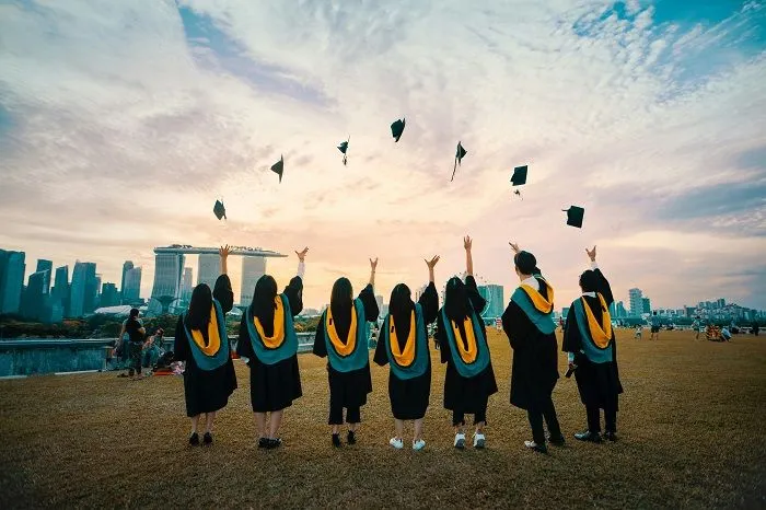10 jurusan kuliah yang bikin masa depan cerah