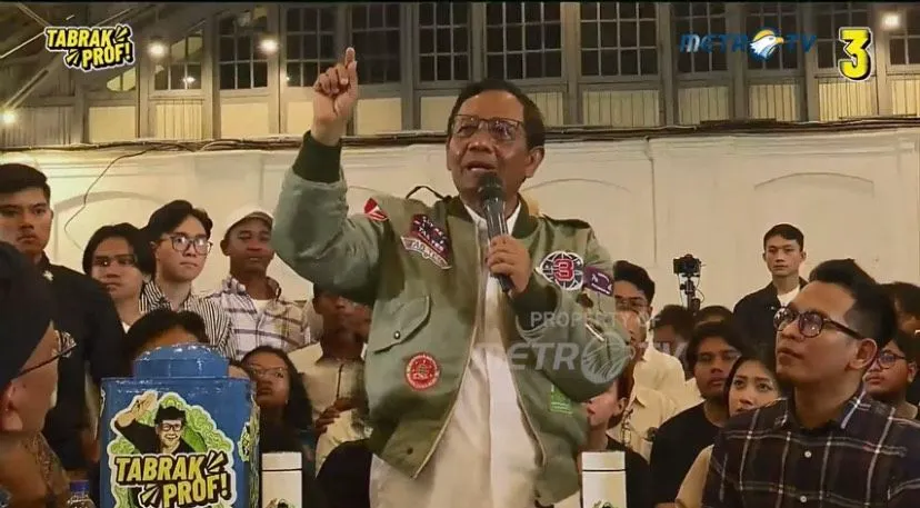 Cawapres nomor urut 3 Mahfud MD, memberikan respon terkait hak angket DPR yang sebelumnya diusulkan oleh Ganjar Pranowo dan didukung oleh Anies Baswedan.