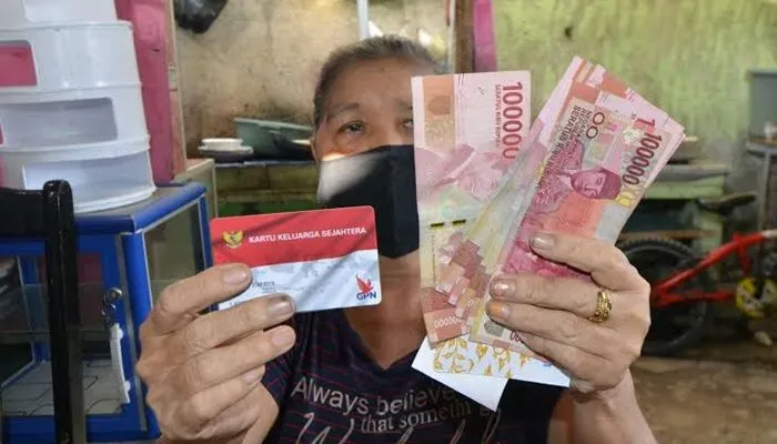 Pemerintah telah memastikan bahwa akan disalurkan bansos tambahan pengganti BLT El Nino yakni BLT Mitigasi Risiko Pangan.