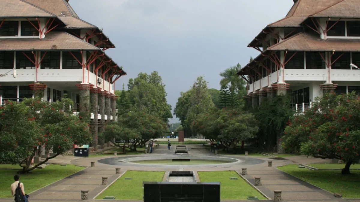 Akun media sosial X belakangan ini dihebohkan oleh postingan dari akun @ITBfess yang mengungkapkan penawaran kontroversial dari ITB.