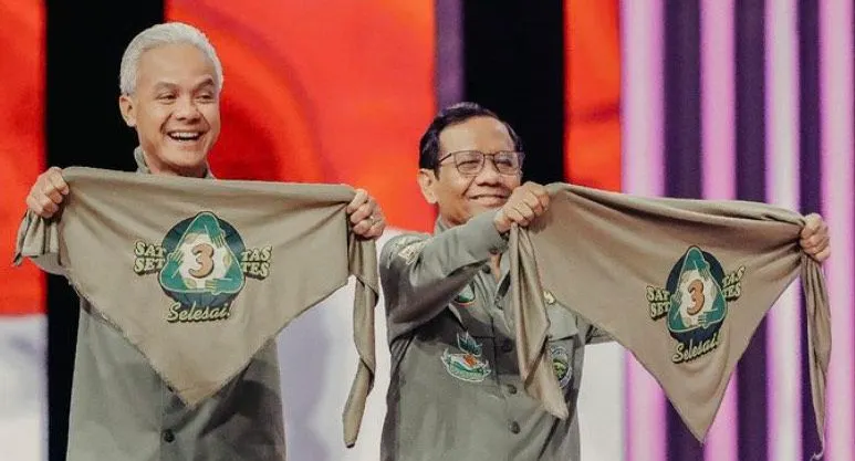 Ganjar Pranowo dan Mahfud MD