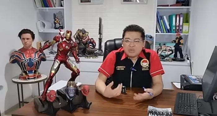 Pengacara kondang Alvin Lim memberikan pandangan hukumnya soal kasus kopi sianidia Jessica Wongso yang menewaskan Mirna Salihin.