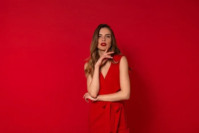 Tebak Kepribadian Asli Orang dari Warna Baju Favoritnya, Ternyata yang Suka Pakai baju Merah...