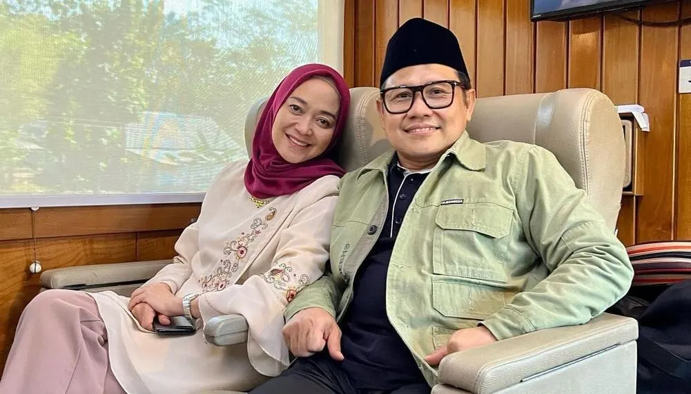 Ta bisa dipungkiri setelah nama Cak Imin ramai diperbincangkan, banyak publik yang penasaran dengan Rustini Murtadho.