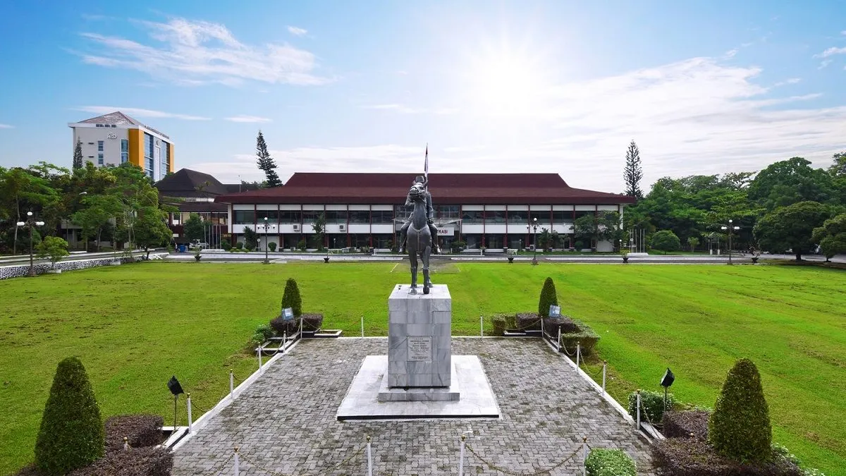 Informasi seputar rata-rata nilai rapor ideal di UNSOED dapat kamu temukan pada artikel ini, jadi silahkan simak sampai selesai.