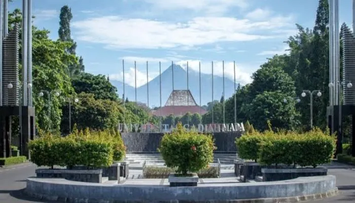 Universitas Gadjah Mada (UGM)