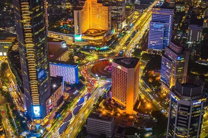 DKI Jakarta di Malam Hari