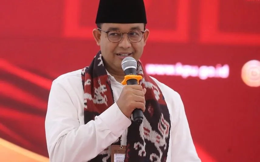 Anies Baswedan mengungkapkan strategi dalam memberantas korupsi di Indonesia. Menurutnya bisa diberantas dengan dua cara.