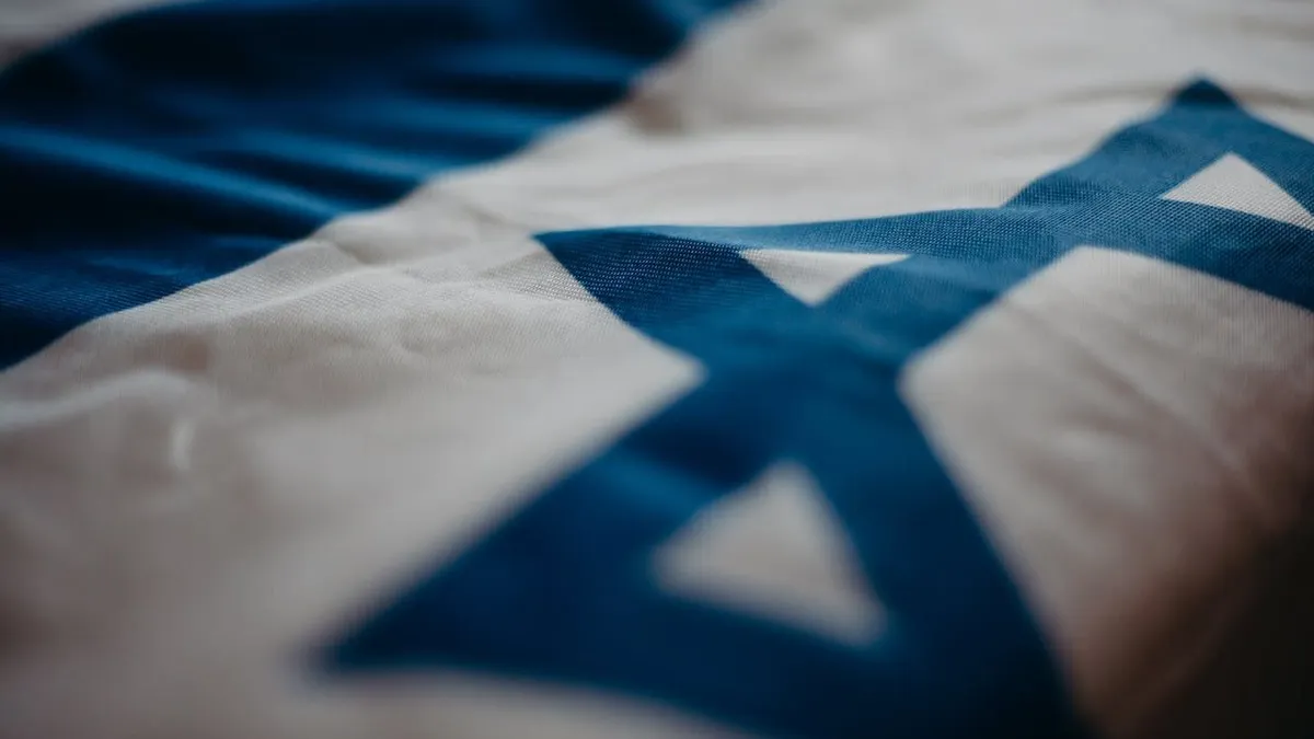 Majelis Ulama Indonesia atau MUI kini menjadi sorotan publik usai mengeluarkan fatwa terkait produk yang dinilai berafiliasi dengan Israel.