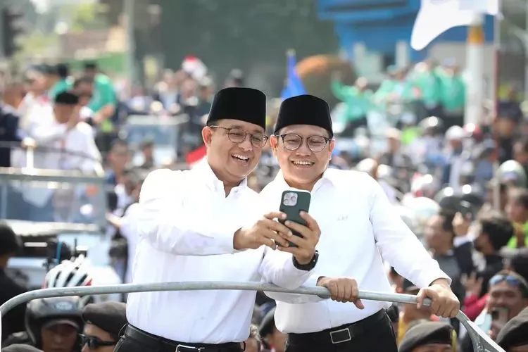 Jelang Pilpres, perang jubir para paslon capres sedang jadi perbincangan hangat di kalangan publik saat ini.