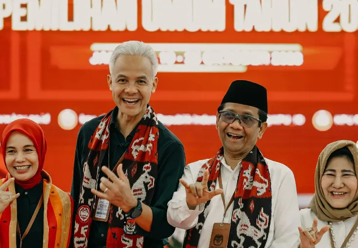 Pasangan calon presiden dan wakil presiden, Ganjar Pranowo dan Mahfud MD, telah mengumumkan misi yang berjudul 8 Gerak Cepat Ganjar &amp; Mahfud.