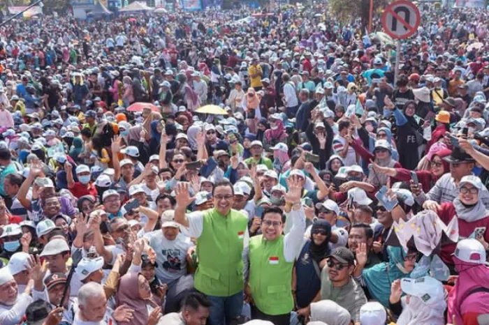Mlaku Bareng, Anies Baswedan-Muhaimin Iskandar&nbsp;Ajak Pendukungnya untuk Mendoakan Warga Palestina
