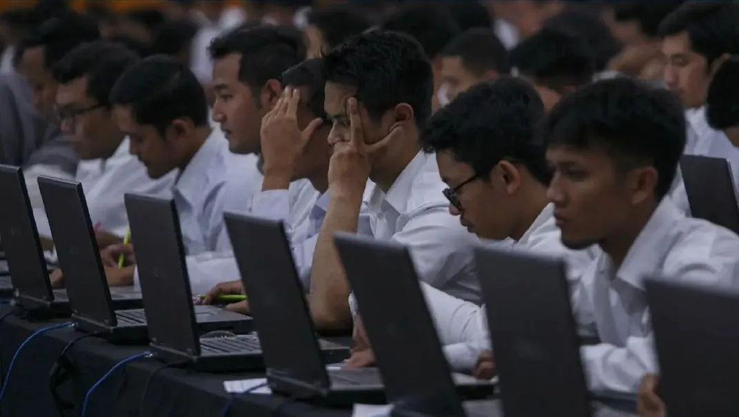 Rupanya gaji yang ditawarkan oleh instansi tertentu bagi CPNS 2023 lulusan SLTA sederajat yakni tembus mencapai 7 juta per bulan.