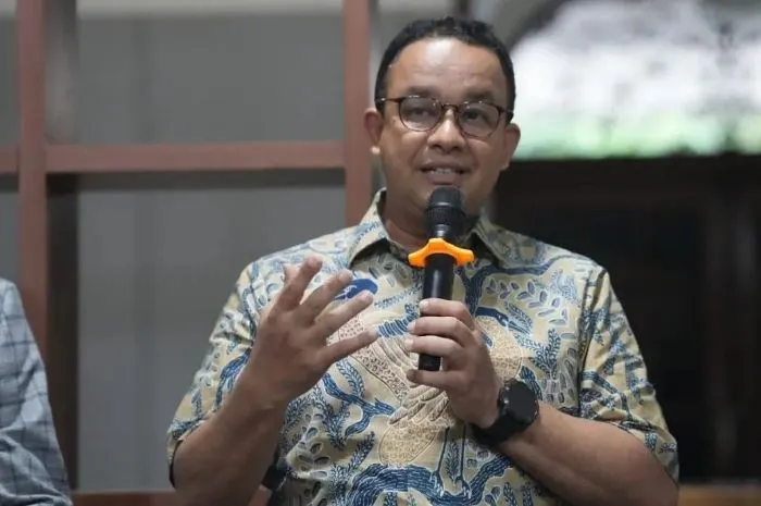 Kunjungi Ponpes di Jawa Timur, Anies Bisikan Kisi-kisi Cawapresnya: Dari Warga Nahdliyyin