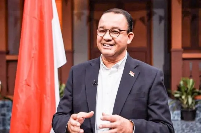 Capres Anies Baswedan enggan untuk menanggapi putusan Mahkamah Konstitusi (MK) terkait batasan usia capres-cawapres. 
