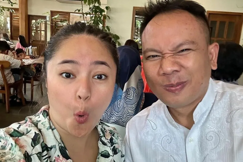 Jagat maya tengah heboh dengan dugaan kedekatan Marshanda alias Caca dengan Vicky Prasetyo.