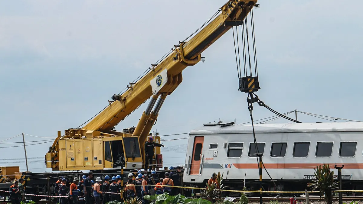 Evakuasi Kecelakaan Kereta di Cicalengka.