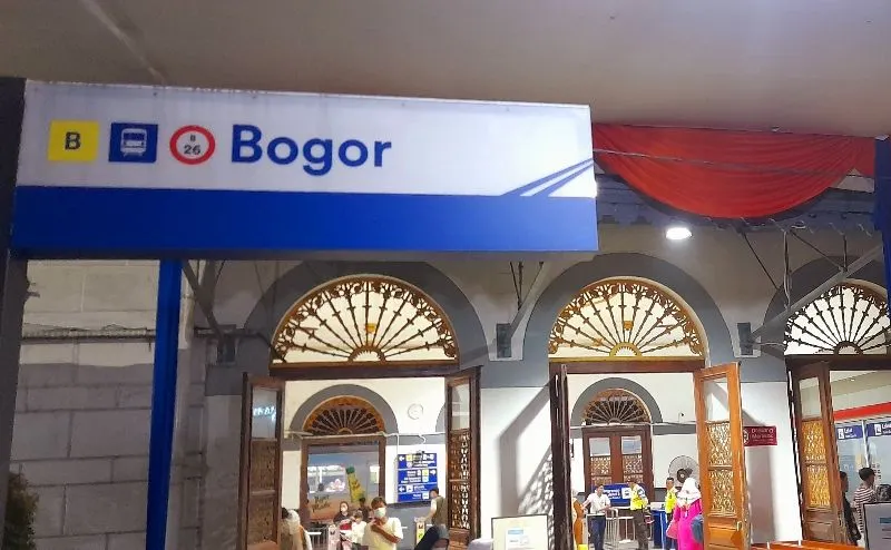 Wisata kuliner enak dekat Stasiun Bogor.