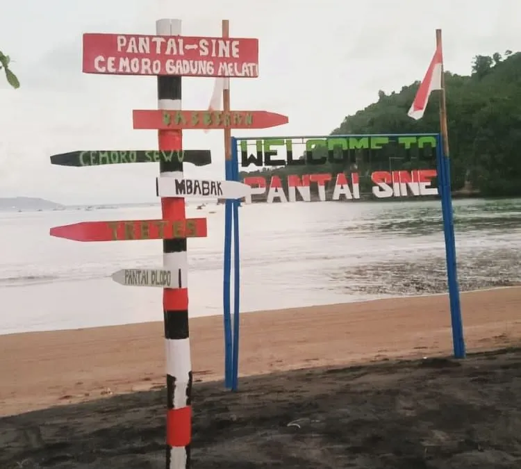 Pantai Sine