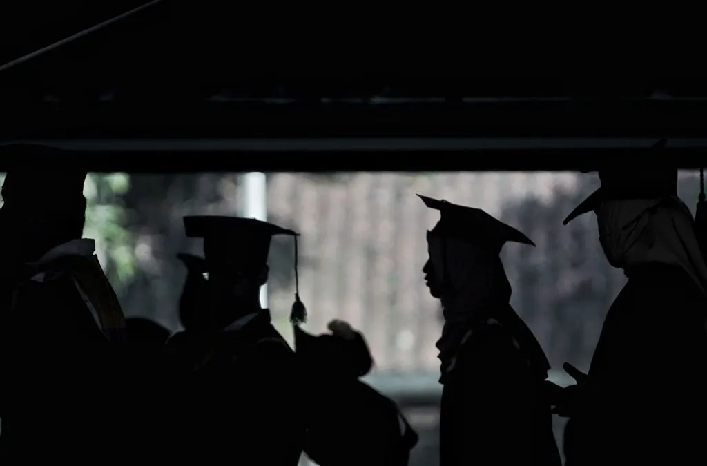 Ilustrasi Wisuda | Ternyata ada 7 faktor yang perlu diperhatikan oleh siswa eligible yang mendaftarkan diri untuk mengikuti SNBP 2024. Apa saja?