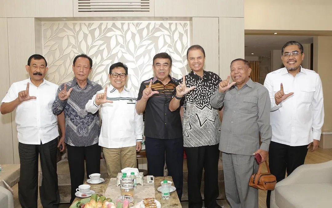 Cak Imin dengan kelima eks Jendral yang datang berkunjung 