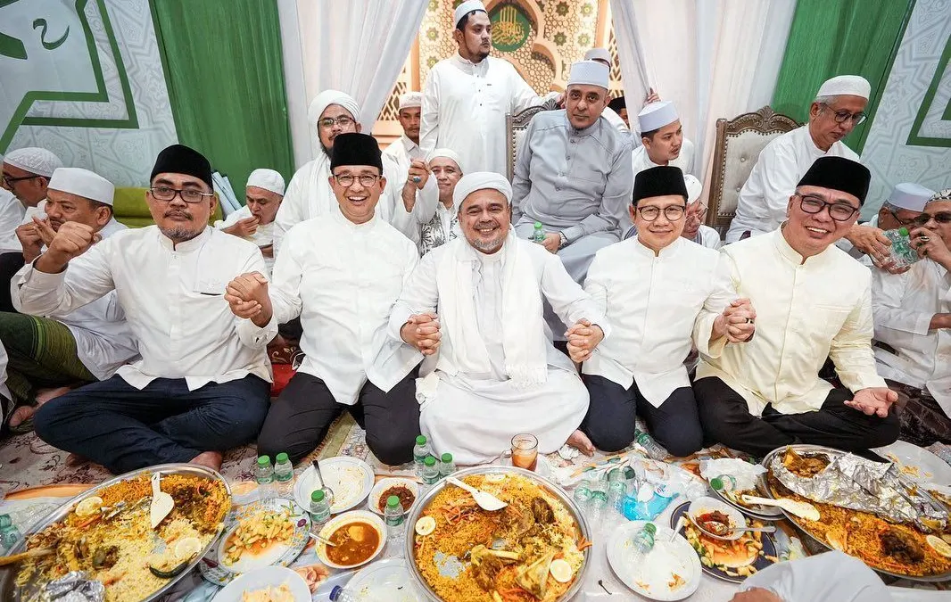 Menurut Anies Baswedan, kelompok Habib Rizieq Shihab juga warga Indonesia yang memiliki hak yang sama seperti warga lainnya.