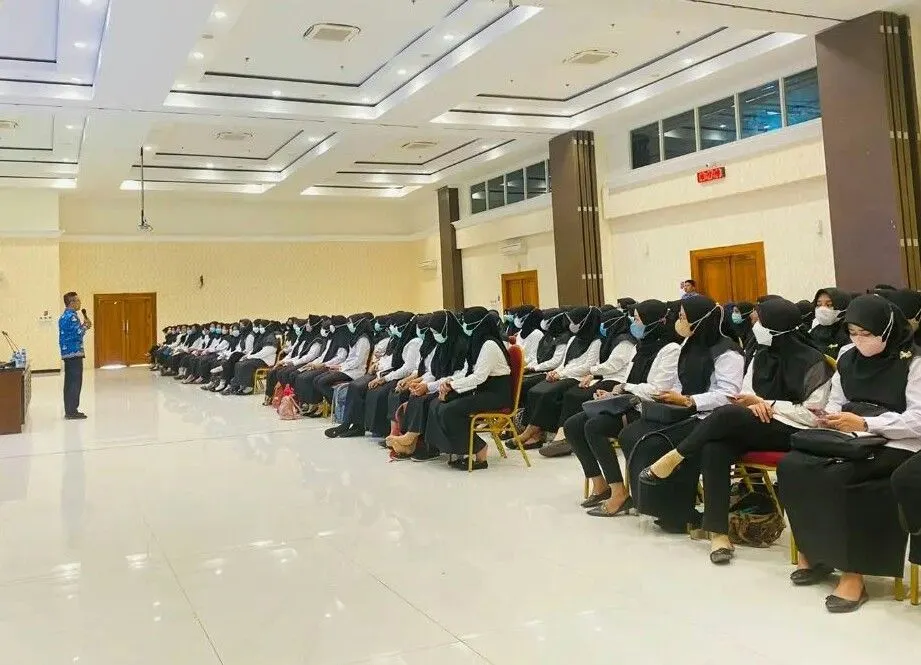 Dalam CPNS 2023, banyak lembaga pemerintahan membuka lowongan untuk posisi Pegawai Negeri Sipil (PNS) bagi SLTA Sederajat (SMA/MA/SMK).