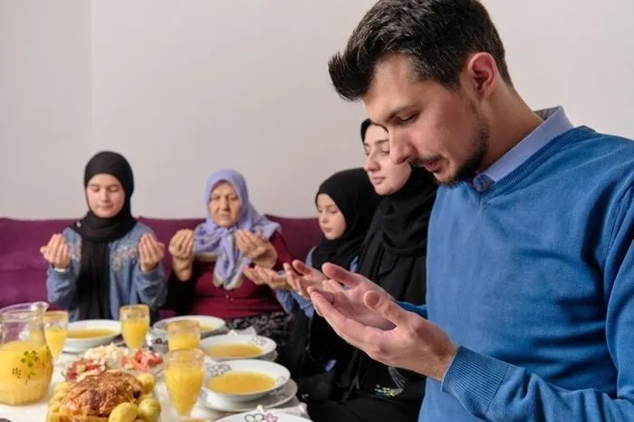 5 Tips Sehat Meski Puasa Seharian di Bulan Ramadhan, Lakukan Agar Ibadah Tetap Lancar
