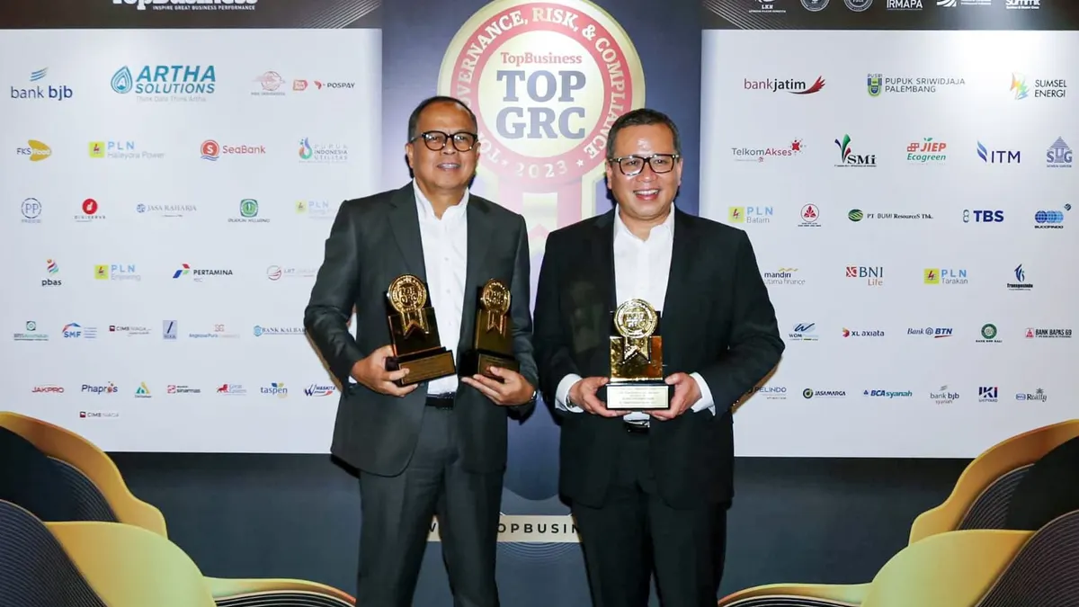 bank bjb raih tiga penghargaan di ajang TOP GRC Award 2023.