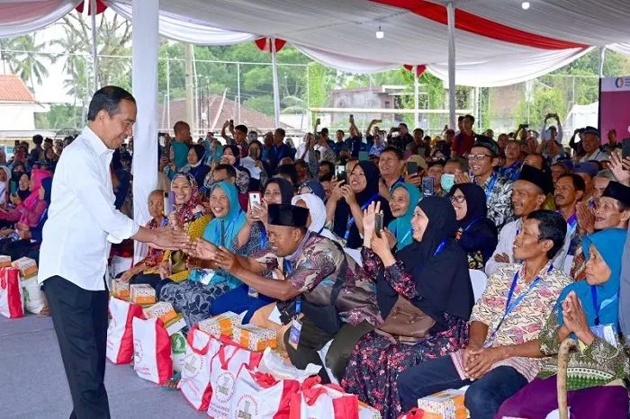 ALHAMDULILLAH Bansos Beras Bulog 10 KG Januari 2024 Cair di Daerah Ini, Wilayahmu Termasuk?