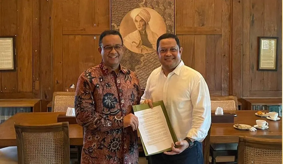 Ari Yusuf Amir dan Anies Baswedan