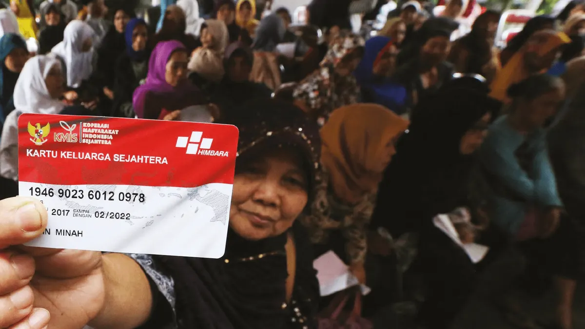 Tercatat daerah terbaru yang kembali melakukan pencairan bansos PKH dan BPNT sebelum pemilu adalah di wilayah Kabupaten Banyuwangi.