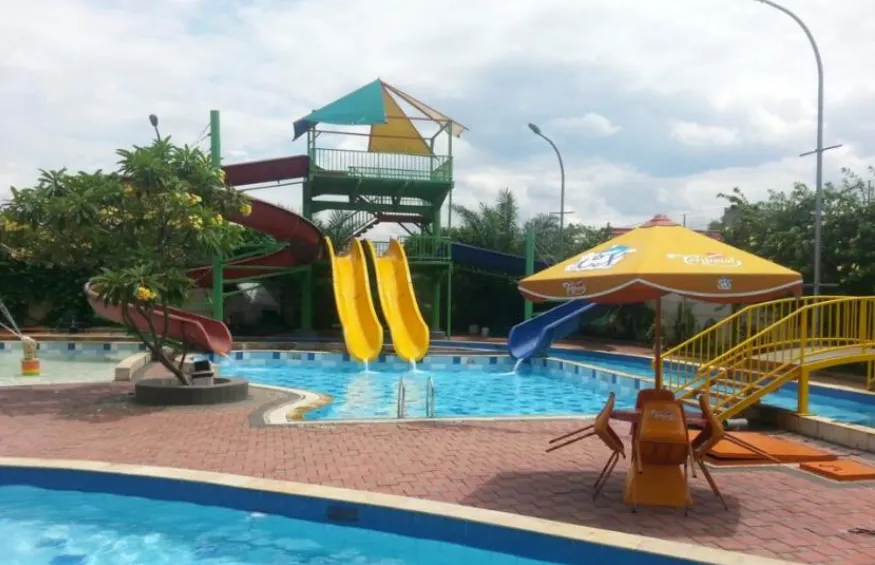 Berikut ini adalah daftar lokasi wisata air di Jakarta yang dapat dijadikan sebagai rekomendasi untuk mengisi waktu liburan.