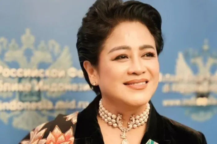 Pengamat militer, Connie Rahakundini Bakrie mengaku sempat diundang oleh tim pemenangan 02 Prabowo-Gibran.
