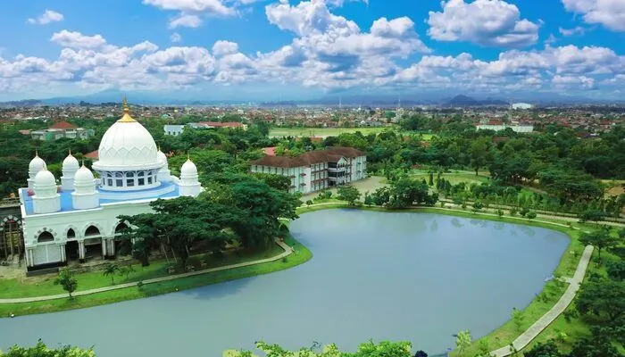 Top 10 Kampus Terhijau di Indonesia 