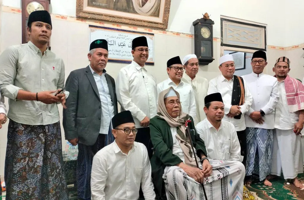Dalam safari politiknya, Anies Baswedan dan Cak Imin mengawali perjalanannya di Kabupaten Banyuwangi, Jawa Timur.