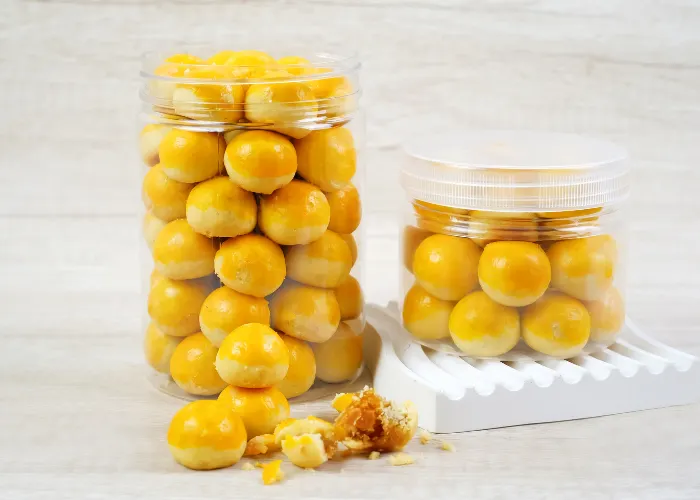 Ternyata ada tips dan trik yang tepat untuk menghasilkan selai nanas yang kenyal, tidak benyek, dan memiliki aroma serta rasa yang seimbang.