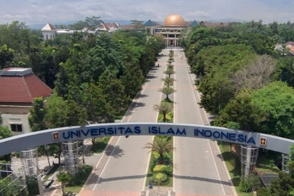 Universitas Islam Indonesia (UII)