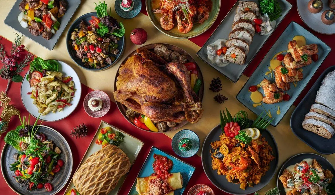 Ilustrasi makanan khsas natal (whatsnewindonesia.com)