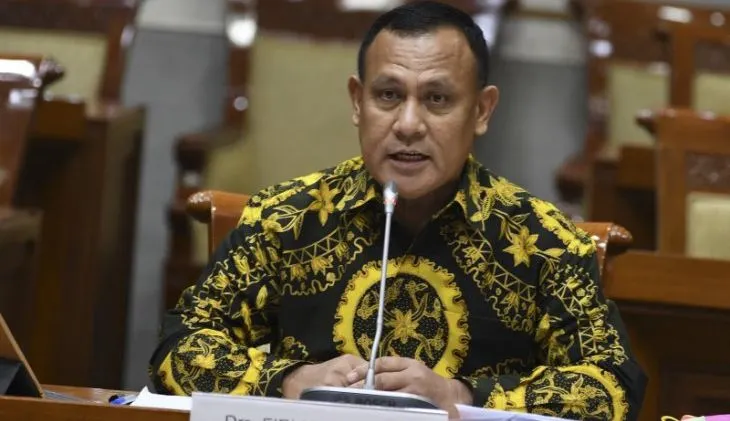 Ketua Komisi Pemberantasan Korupsi (KPK) Firli Bahuri menanggapi soal penggeledahan rumah oleh penyidik yang terjadi pada 26 Oktober 2023 lalu.