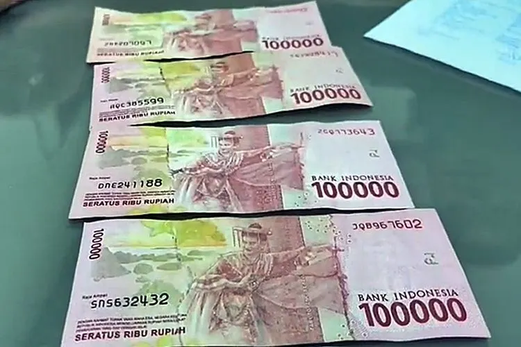 uang mutilasi Rp100 ribu yang beredar akhir-akhir ini 