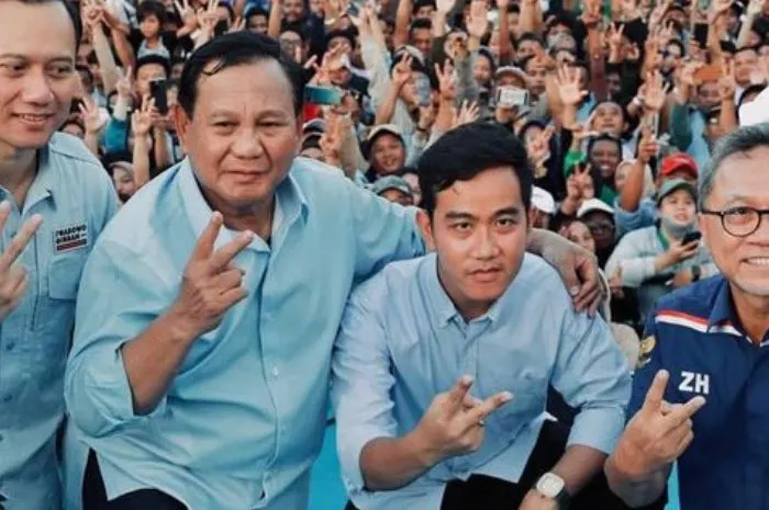 Prabowo Subianto mengungkapkan dalam Instagram pribadinya, @prabowo, kalau ia menerima panggilan telepon dari 5 pimpinan negara.