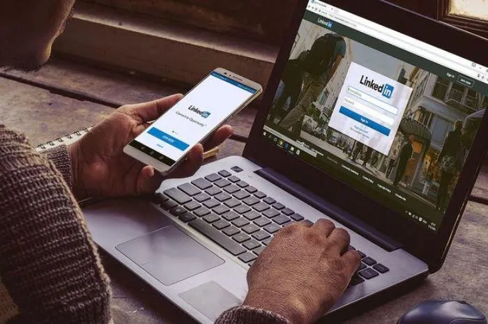 Ilustrasi LinkedIn
