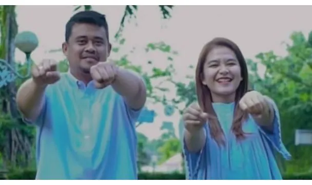 Wali Kota Medan, Bobby Nasution, mengunggah video joget gemoy yang mendukung paslon nomor 2 Prabowo-Gibran.    