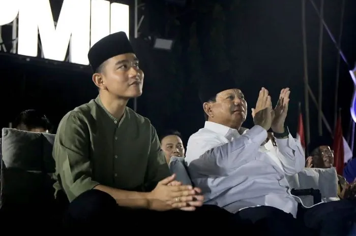 Gibran Rakabuming Raka dan Prabowo Subianto