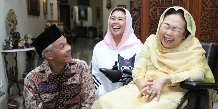 Yenny Wahid dan Sinta Nuriyah bertemu Ganjar Pranowo