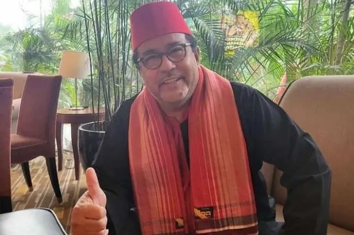 Mantan Gubernur Banten, Rano Karno atau dikenal juga dengan sebutan Si Doel, ditunjuk sebagai Ketua Tim Pemenangan Daerah (TPD) Ganjar Pranowo-Mahfud MD (Ganjar-Mahfud) di Provinsi Banten.