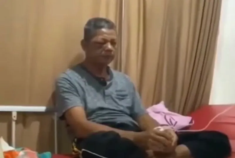 Guru yang matanya diketapel orang tua murid itu diketahui bernama Zaharman (58), yang berada di Rejang Lebong, Bengkulu.