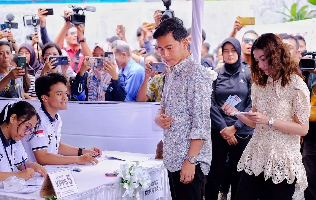 Hadir sebagai Walikota Solo, Gibran mengatakan Pilkada serentak kemungkinan dimajukan pada September 2024.